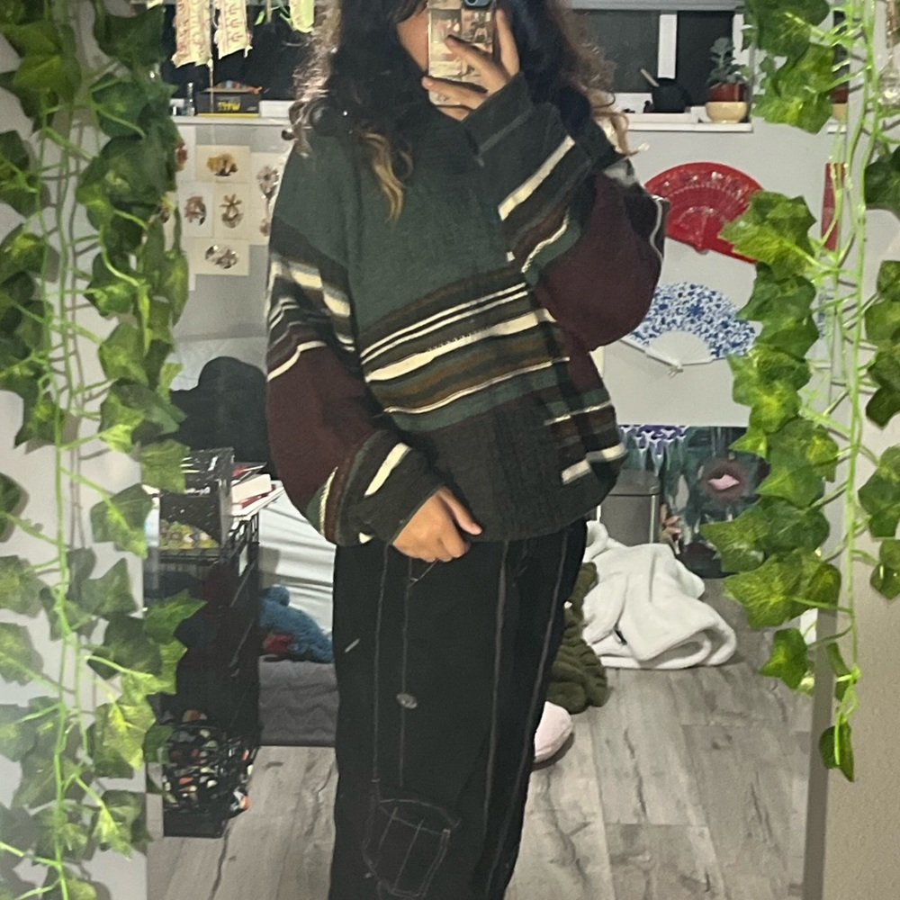 Colore Italia designer vintage sweater, thrifted with no damage.